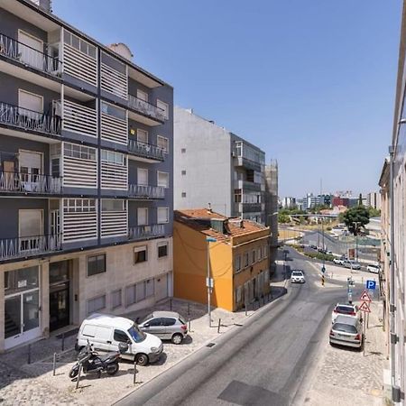 Campolide 2 Bedroom Delight By Innkeeper Lisbon Bagian luar foto