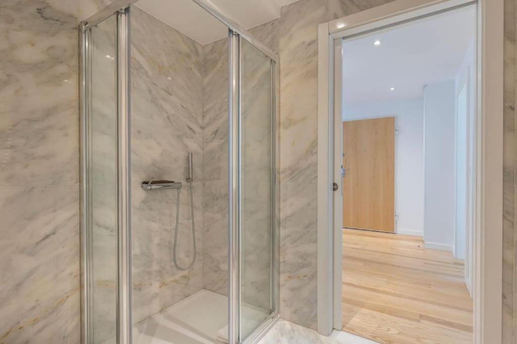 Campolide 2 Bedroom Delight By Innkeeper Lisbon Bagian luar foto